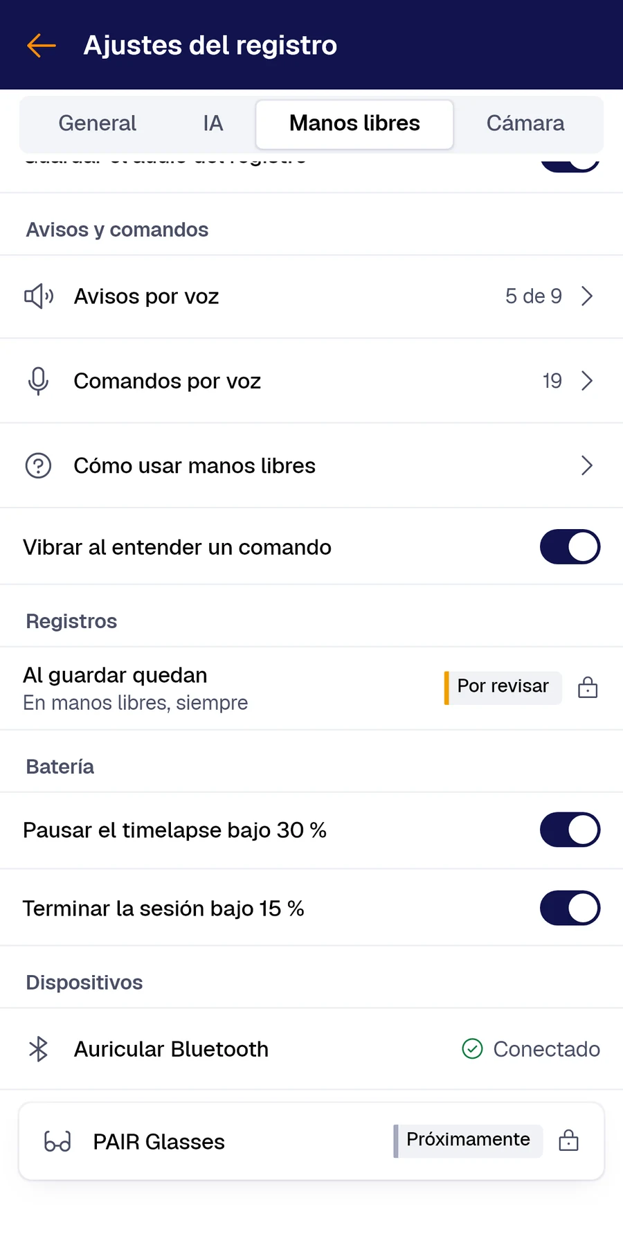 Ajustes de manos libres, sección Dispositivos: auricular Bluetooth conectado y PAIR Glasses, próximamente